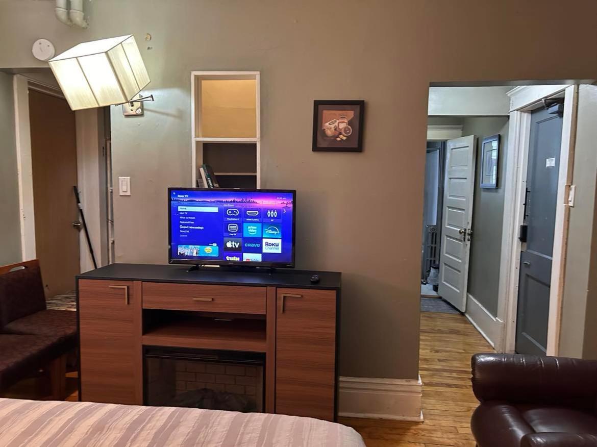 Maryland Homestay In Winnpeg Downtown Winnipeg Bilik gambar